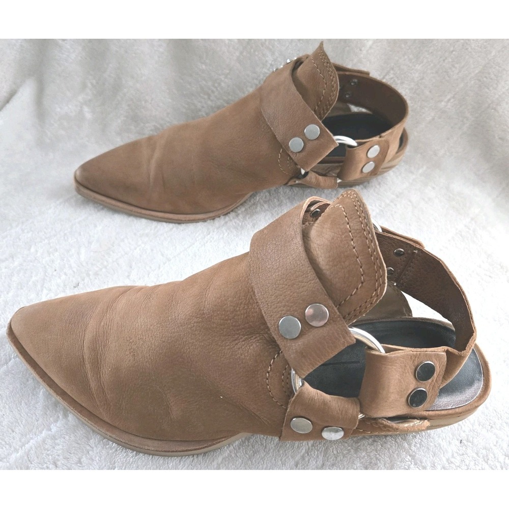 Dolce Vita Slingback Western Shoe 8.5 Urban Belted Harness Leather Stacked Heel - Picture 5 of 9